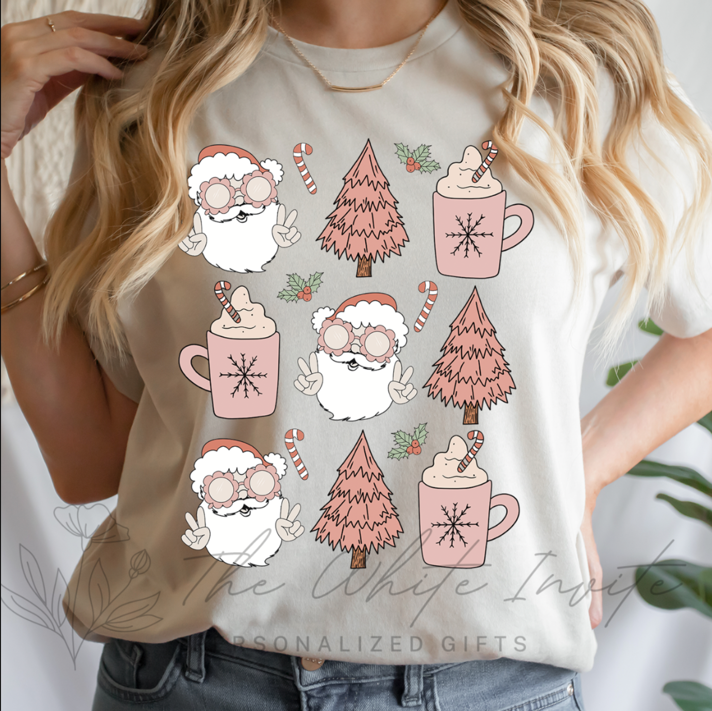 Pink Santa Christmas Women's Graphic Tee - The White Invite